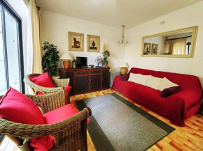 T3 avec Terrasse, Piscine, Tennis et Parking Privé à 100m de la Plage - FR-1-607-1